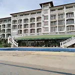 Aparthotel Triumph Village Sveti Vlas
