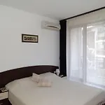 Triumph Village 4*
