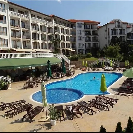 Triumph Village 4* Święty Włas
