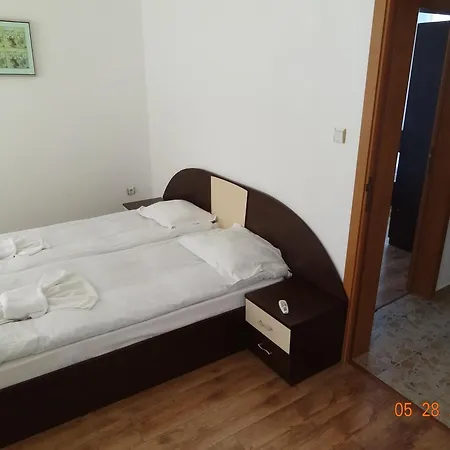 Triumph Village 4*