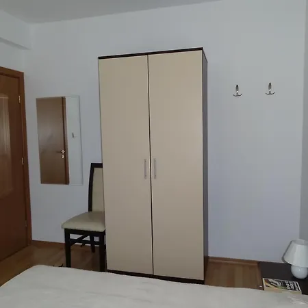 Triumph Village Hotel apartamentowy
