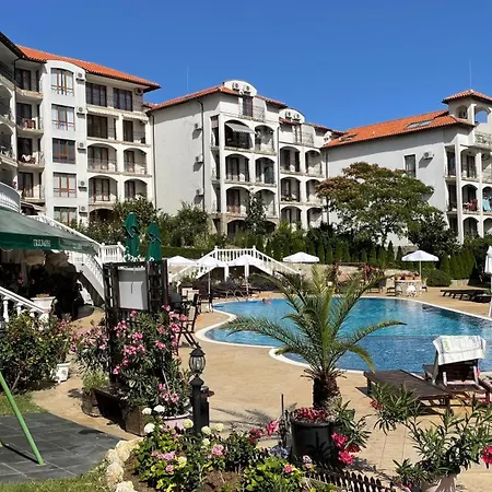 Triumph Village 4* Święty Włas