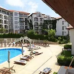 Apartmanhotel Triumph Village