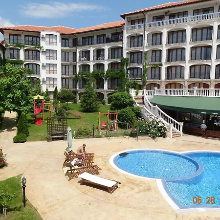 Triumph Village Apart Otel Sveti Vlas