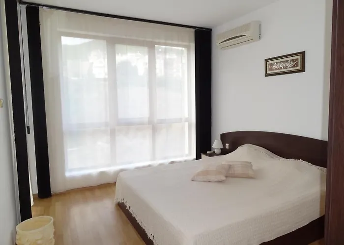 Triumph Village Aparthotel